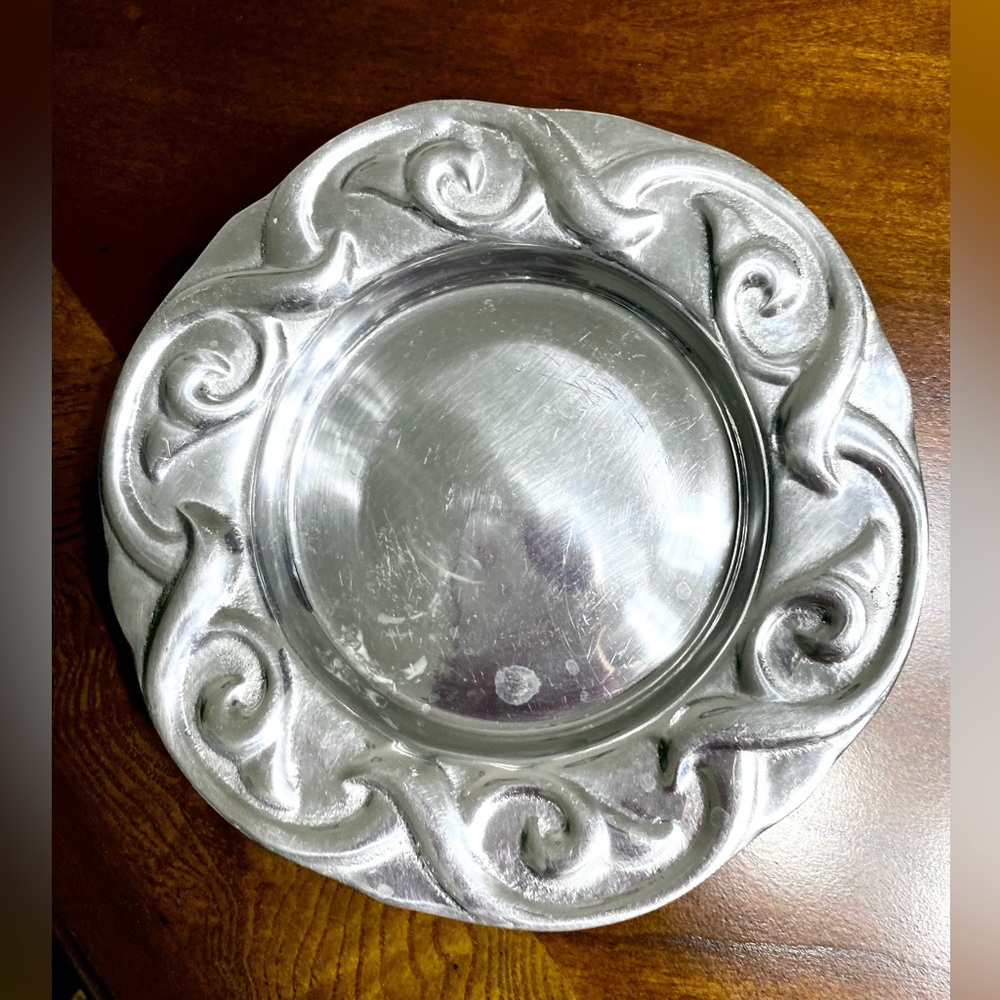 Vintage Bowl looks like Sterling Silver - Picture 5 of 10